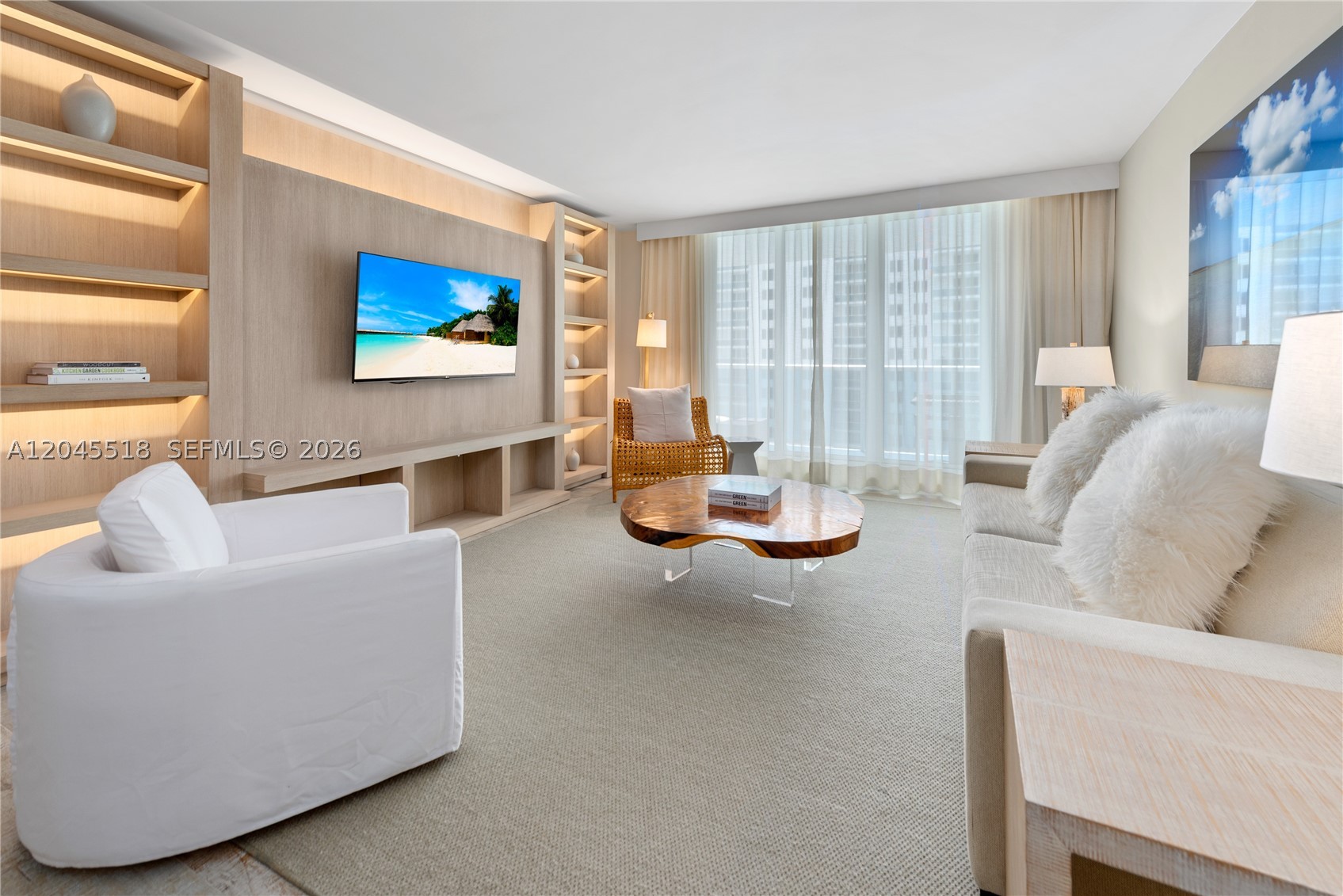 102 24th St #1110, Miami Beach FL 33139