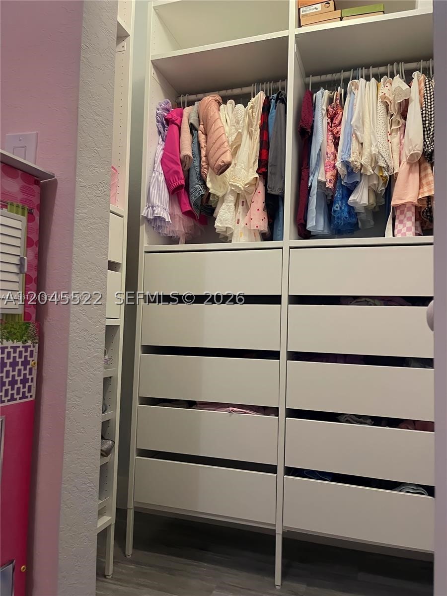 8719 W 33rd Ave, Hialeah FL 33018