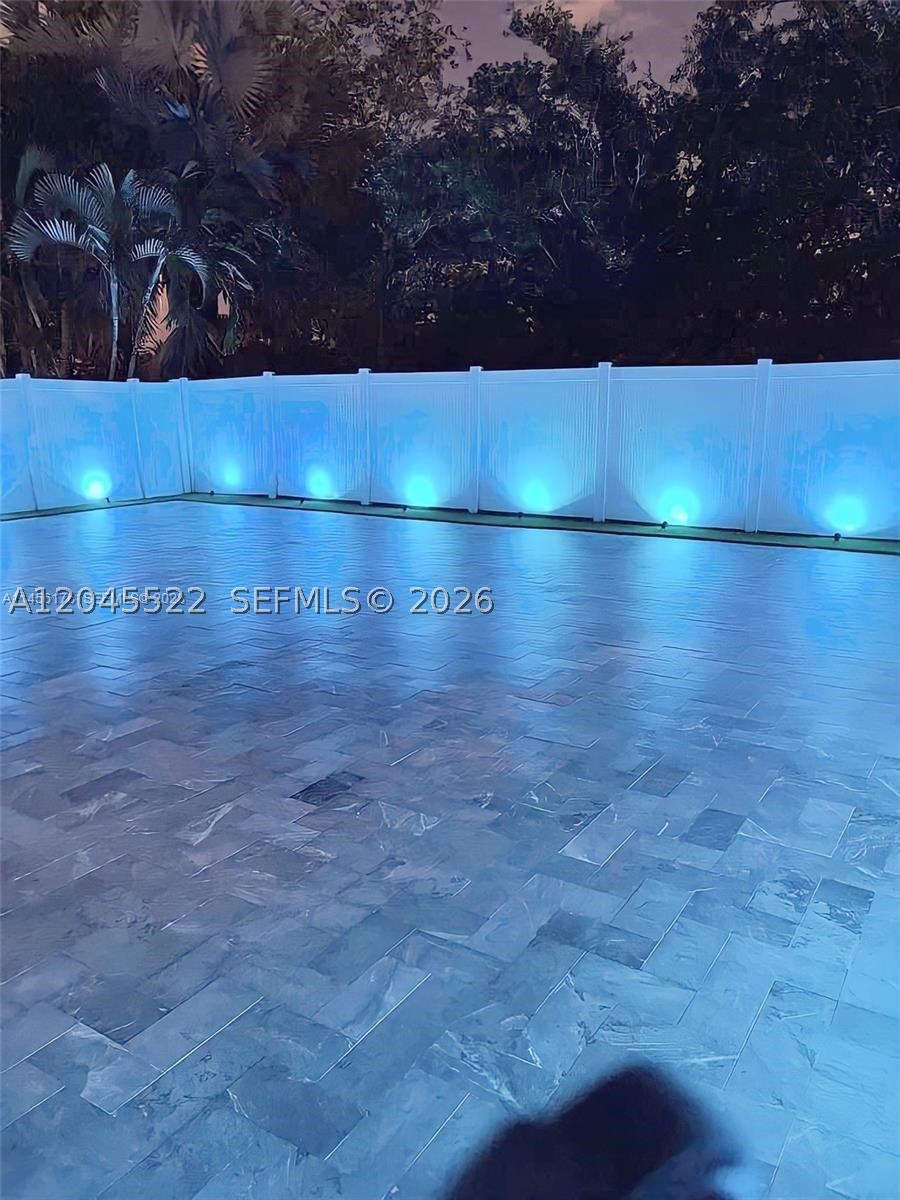8719 W 33rd Ave, Hialeah FL 33018
