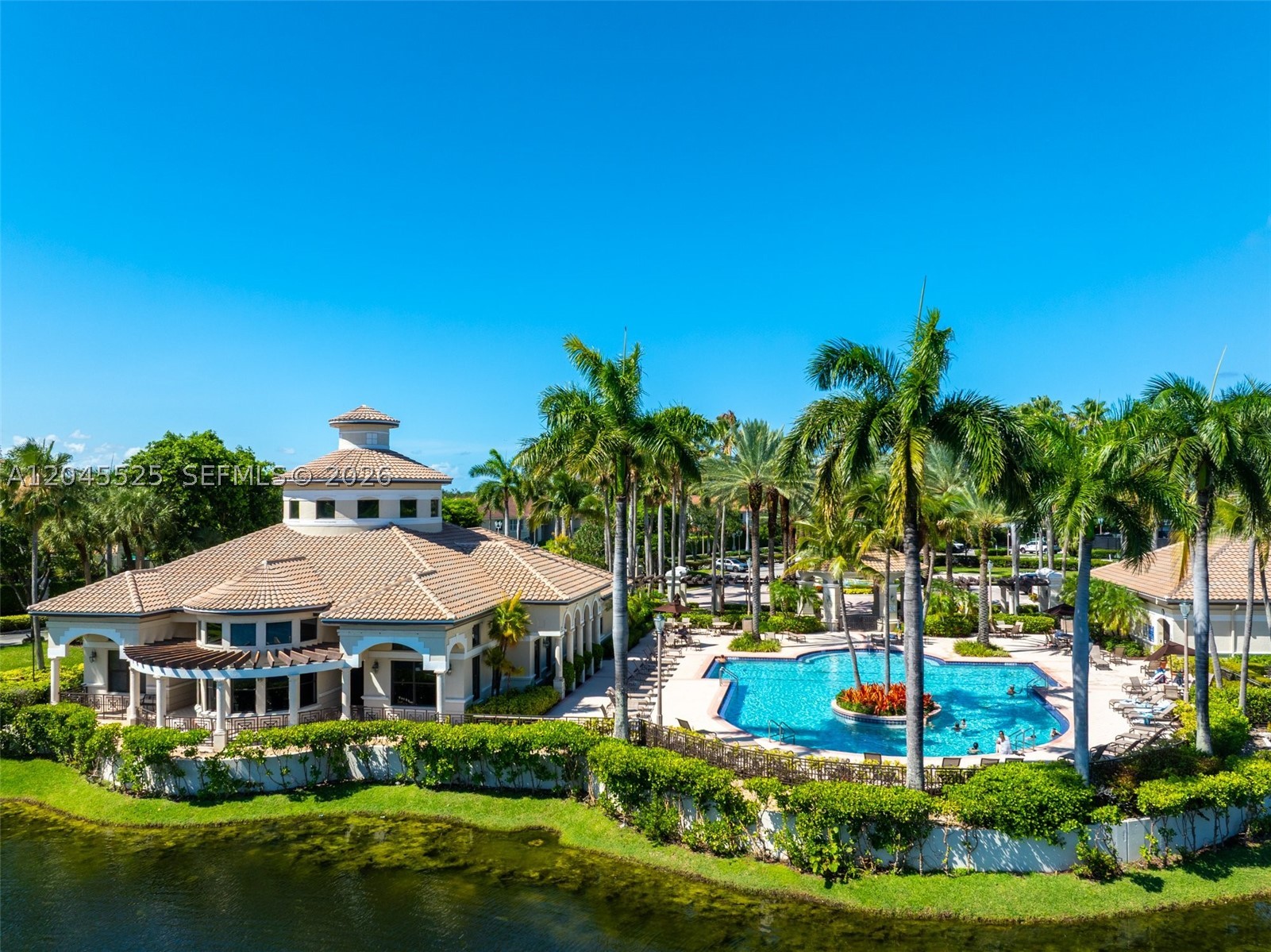 1549 Shoreline Way, Hollywood FL 33019