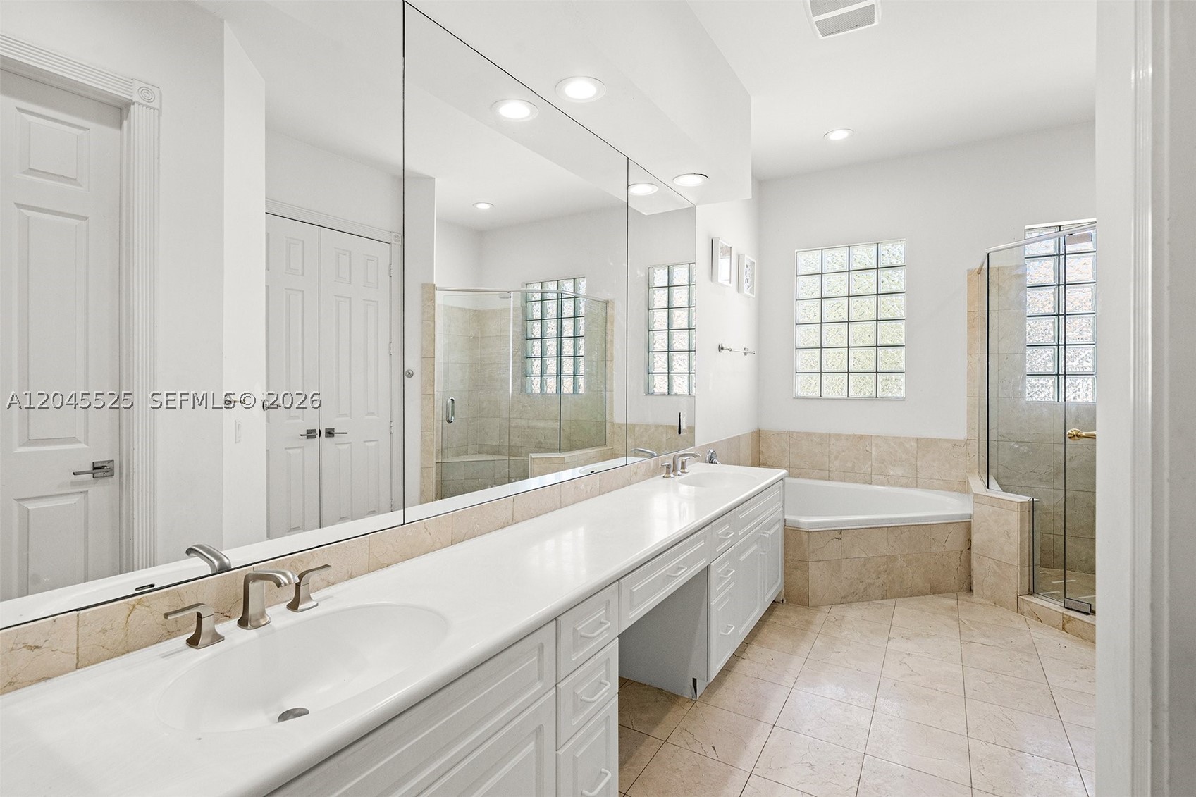 1549 Shoreline Way, Hollywood FL 33019