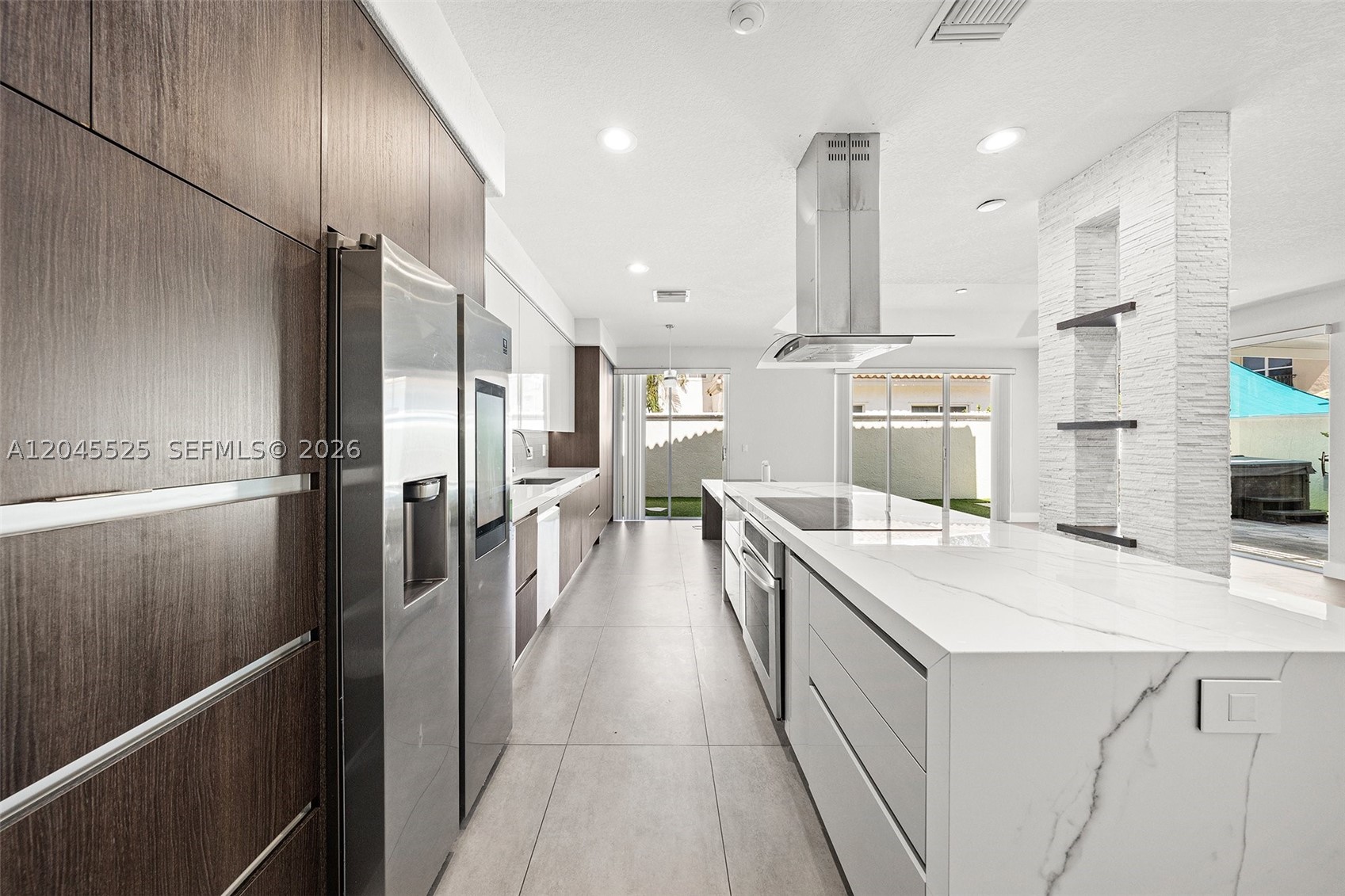 1549 Shoreline Way, Hollywood FL 33019
