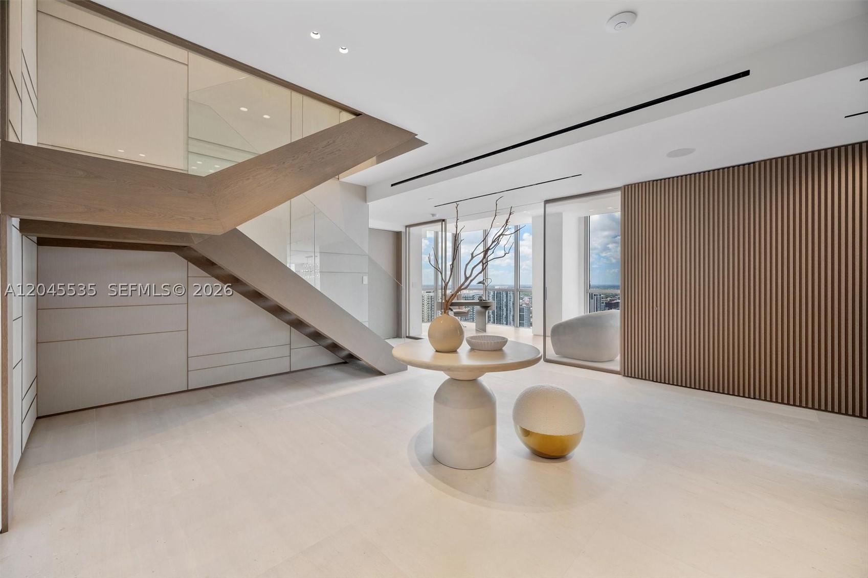 1100 Biscayne Blvd #3906, Miami FL 33132