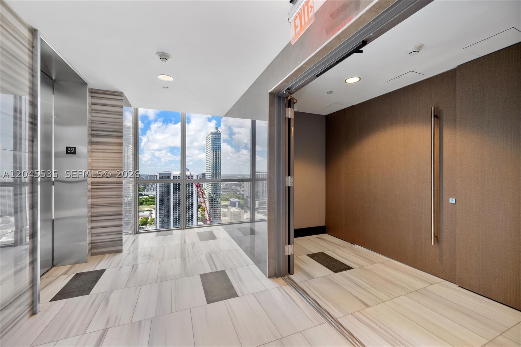 1100 Biscayne Blvd #3906, Miami FL 33132