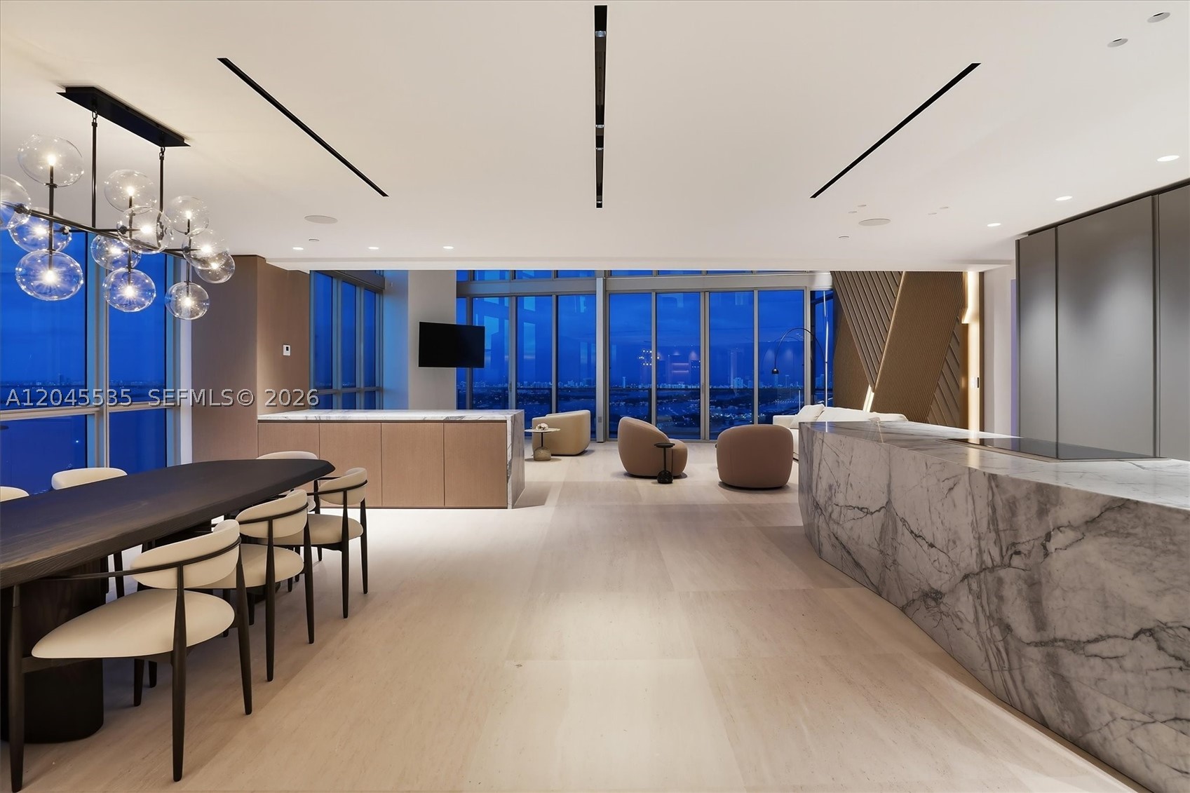 1100 Biscayne Blvd #3906, Miami FL 33132