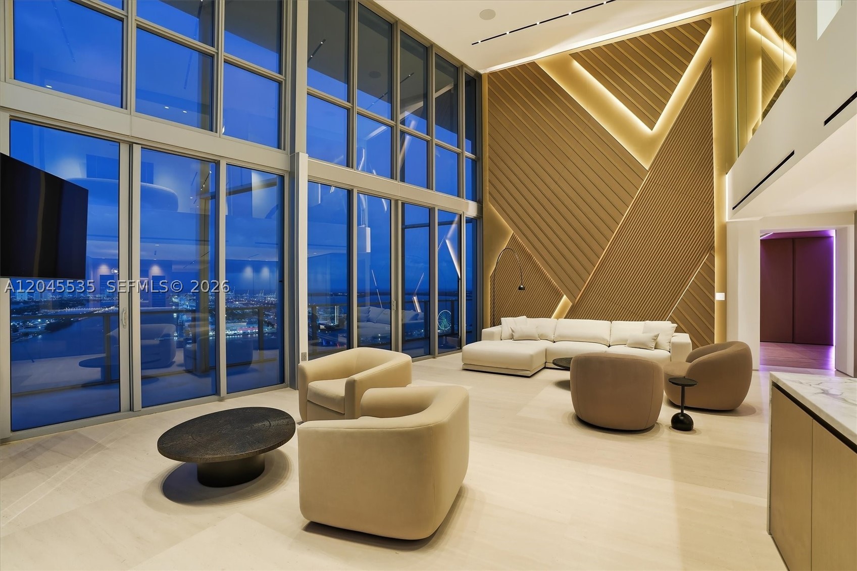 1100 Biscayne Blvd #3906, Miami FL 33132