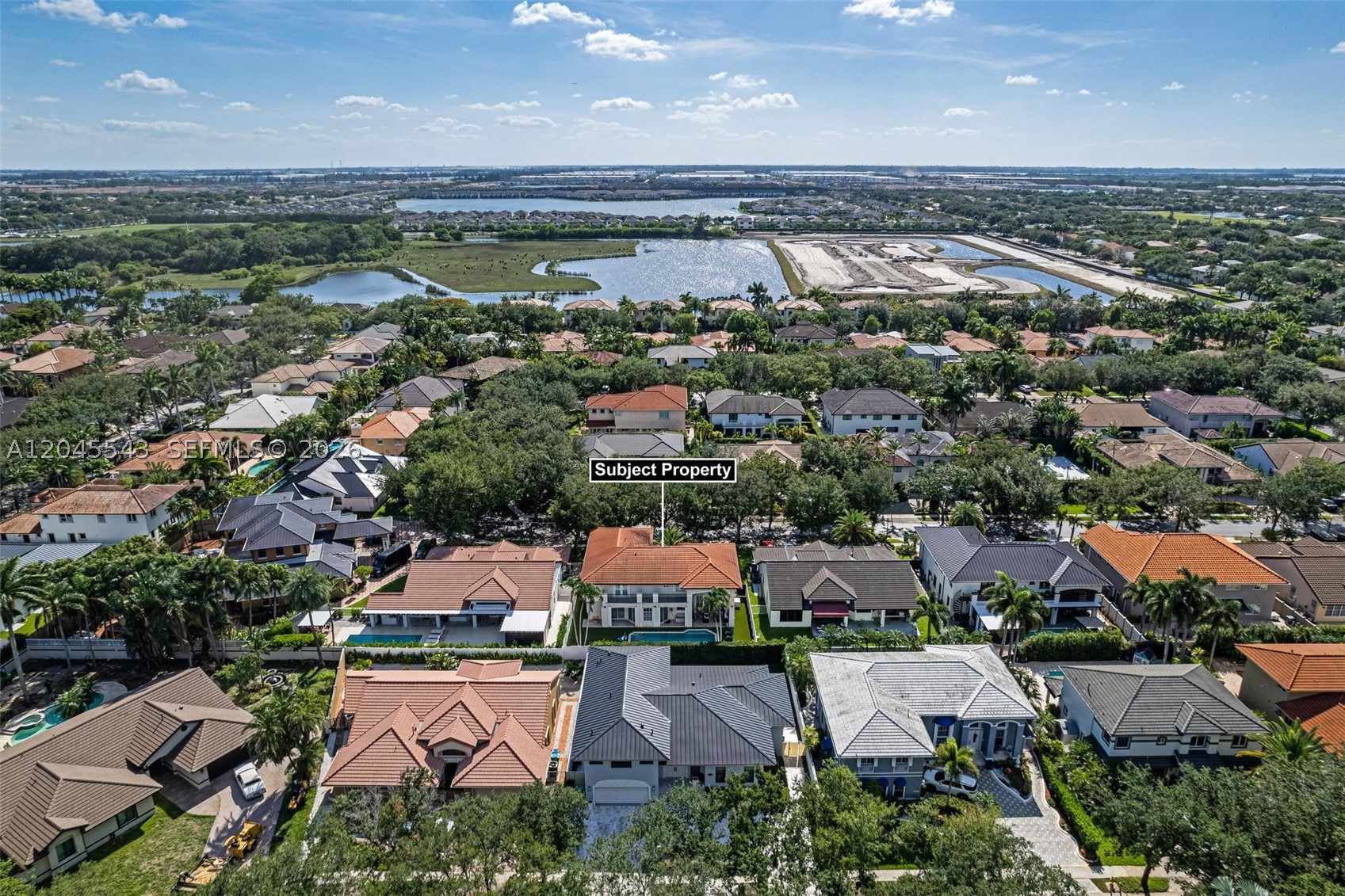 15941 NW 83rd Ave, Miami Lakes FL 33016
