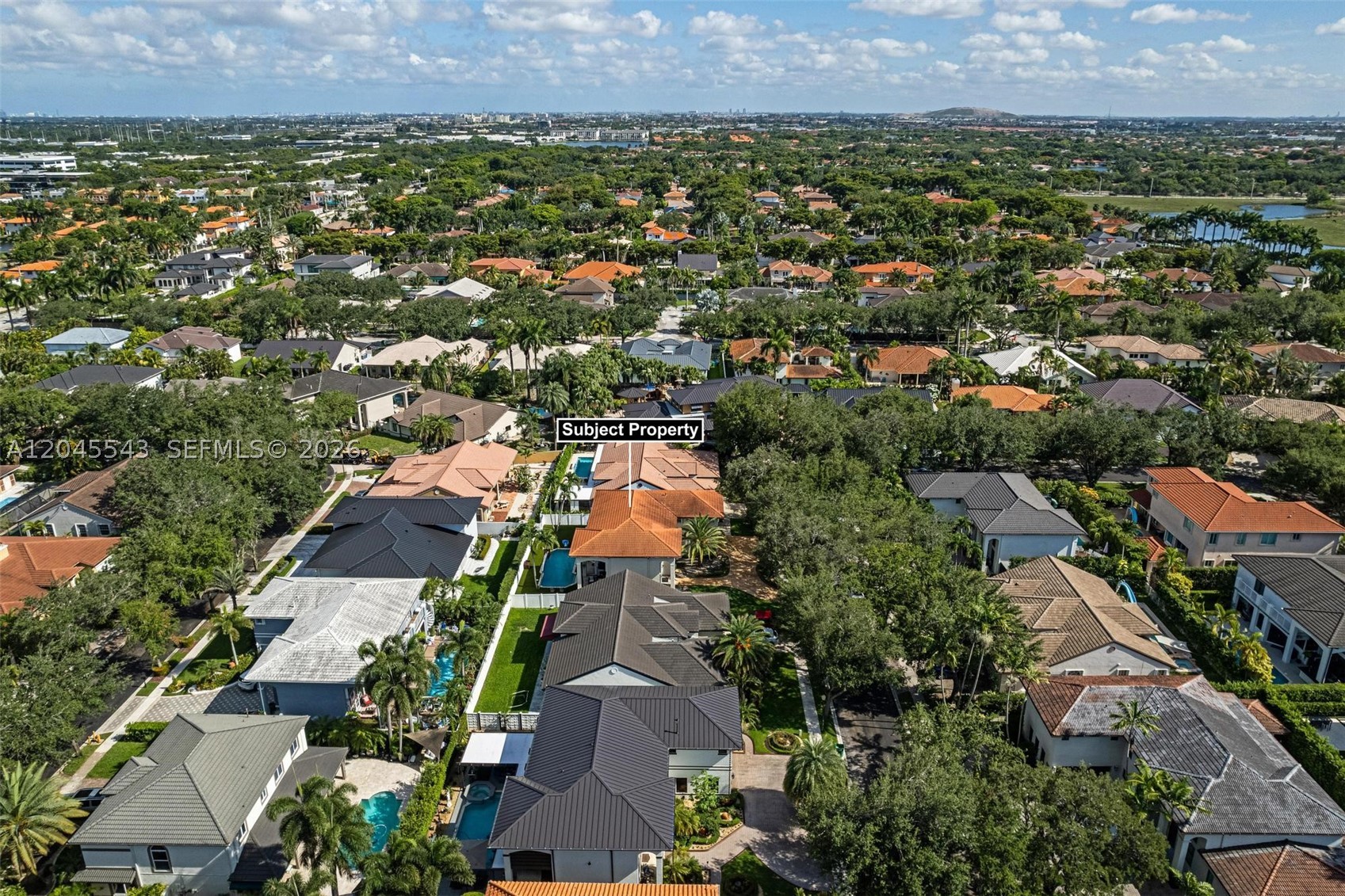 15941 NW 83rd Ave, Miami Lakes FL 33016