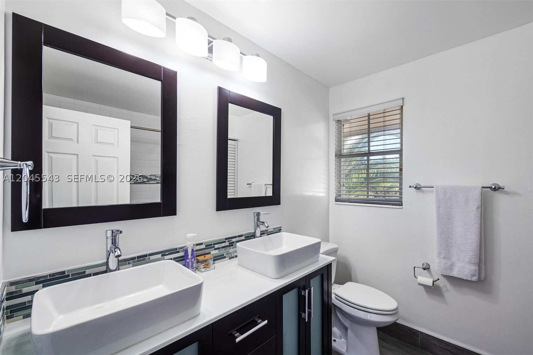 15941 NW 83rd Ave, Miami Lakes FL 33016