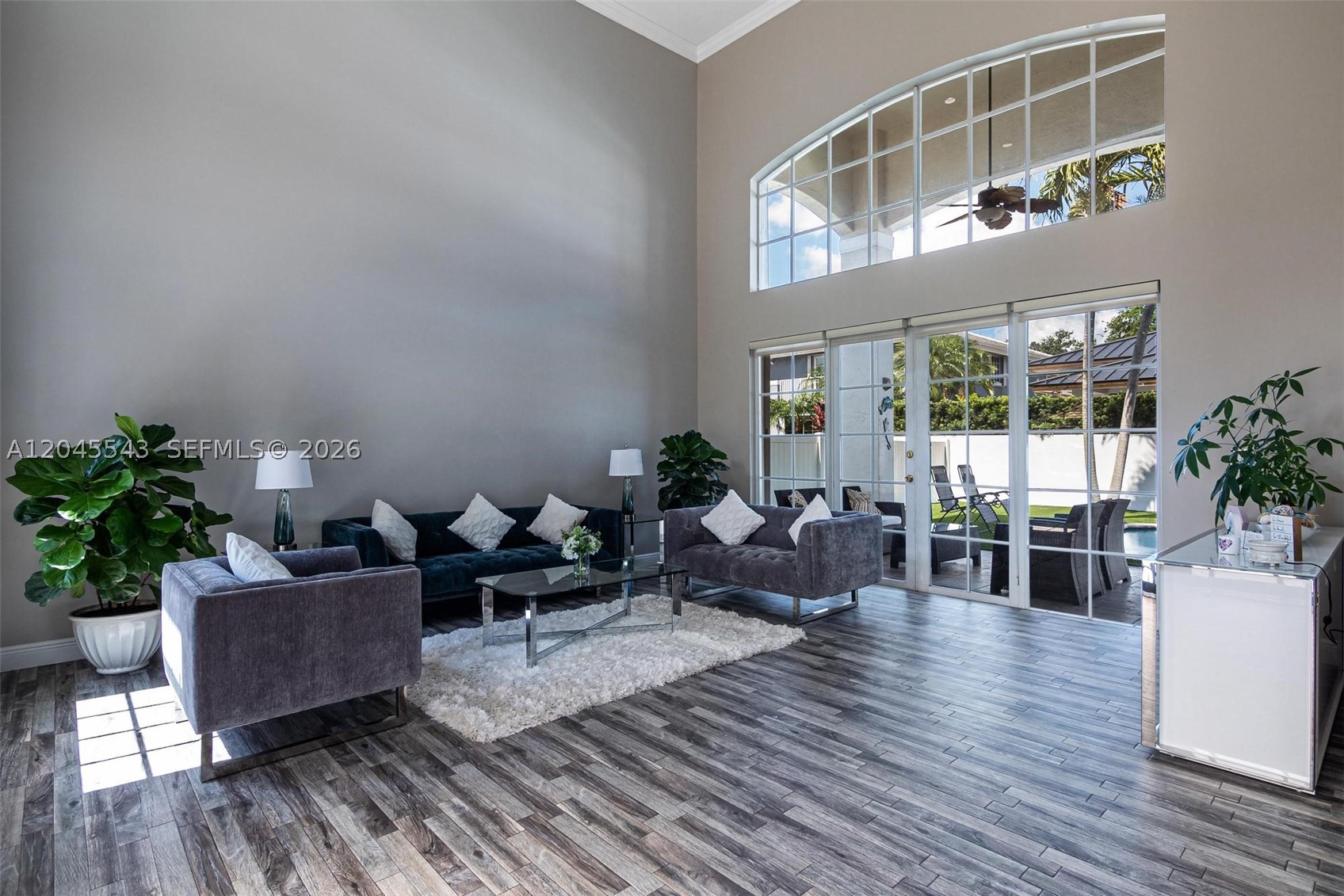 15941 NW 83rd Ave, Miami Lakes FL 33016