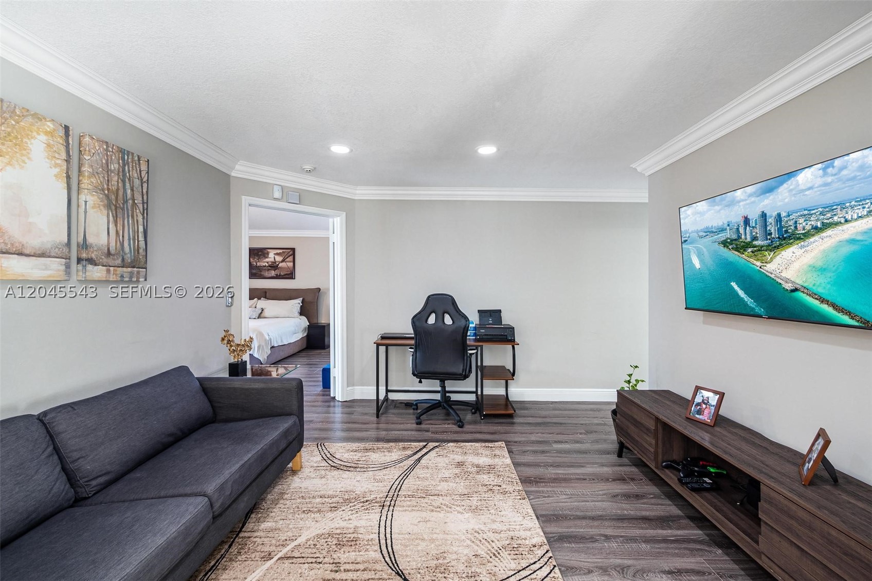 15941 NW 83rd Ave, Miami Lakes FL 33016
