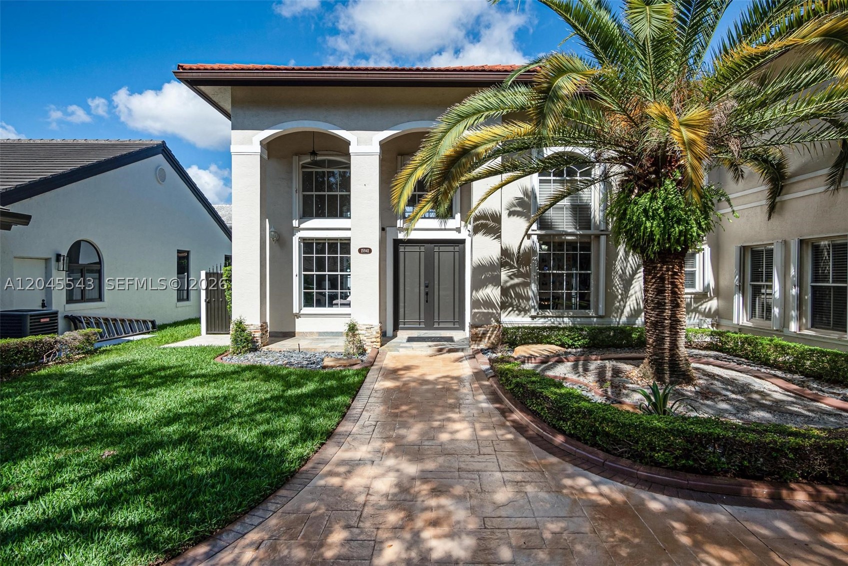 15941 NW 83rd Ave, Miami Lakes FL 33016