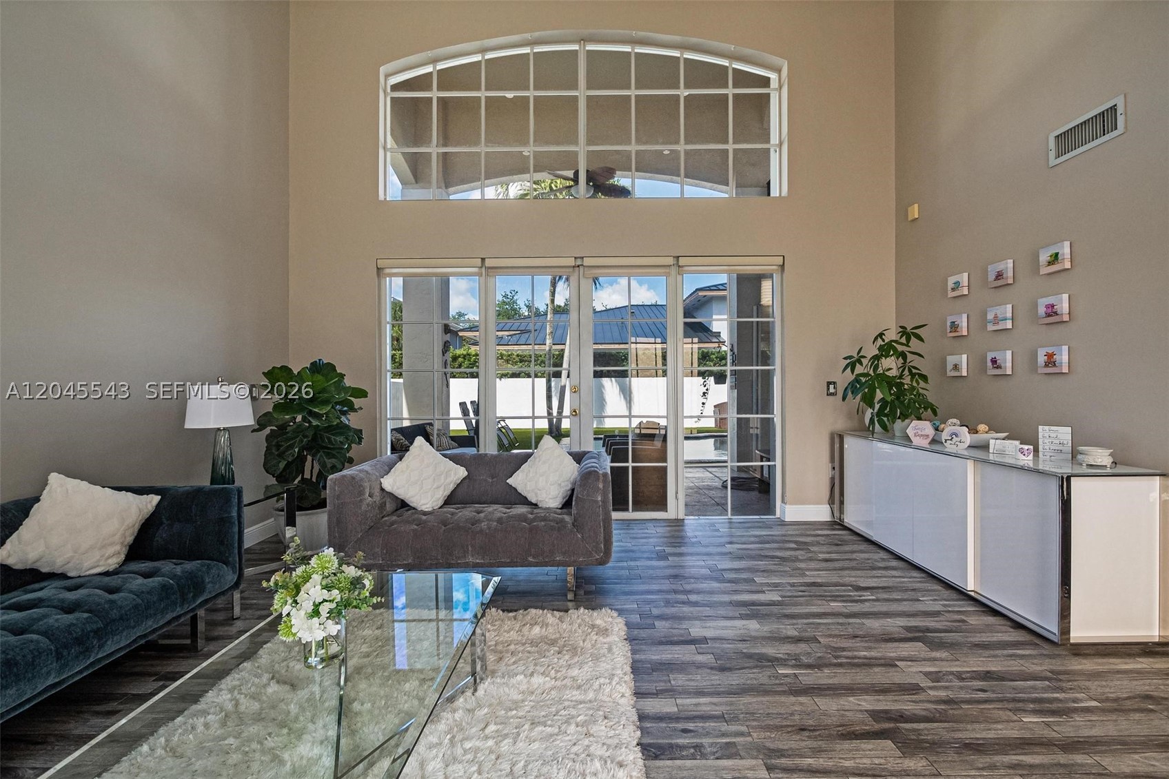 15941 NW 83rd Ave, Miami Lakes FL 33016