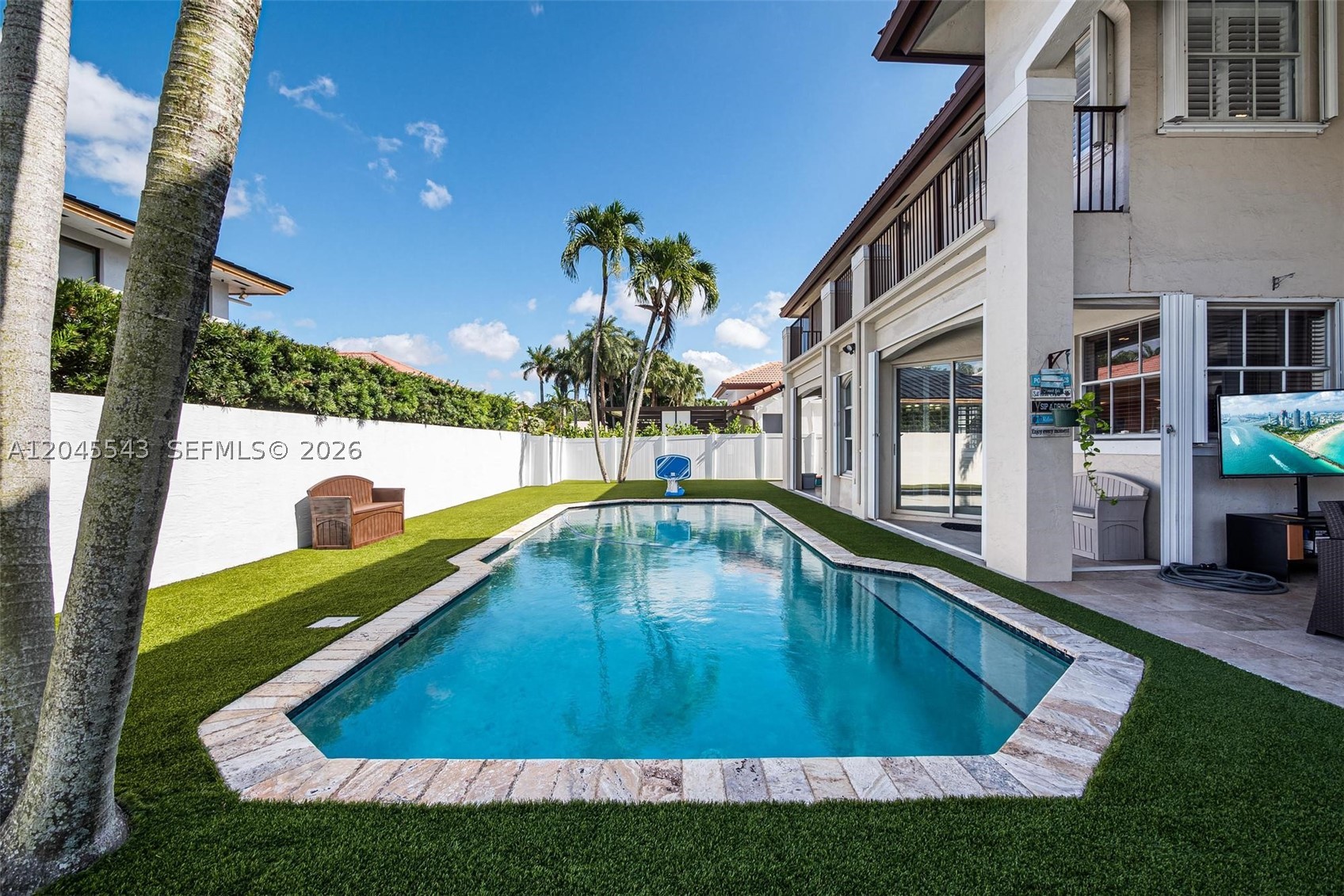 15941 NW 83rd Ave, Miami Lakes FL 33016