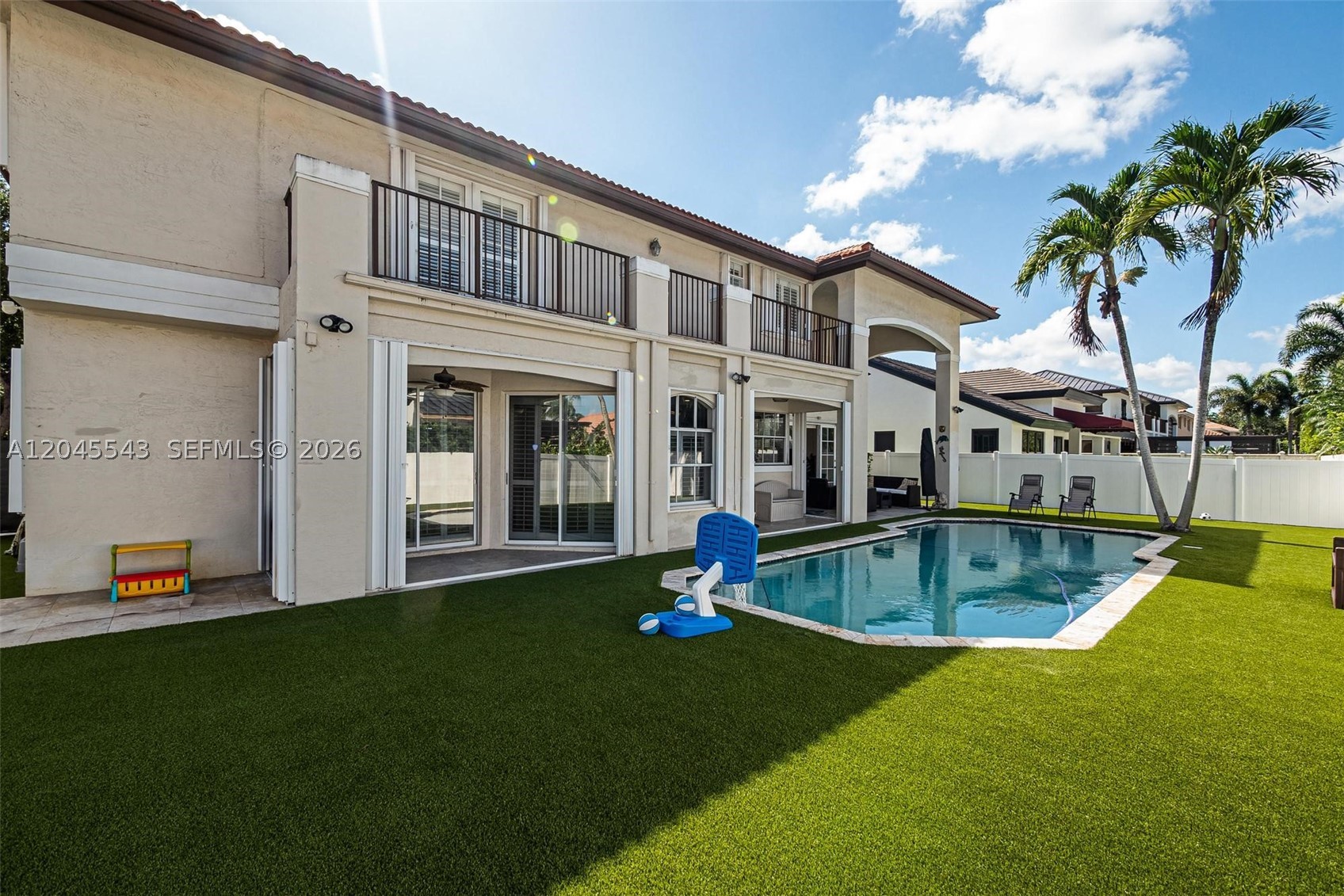 15941 NW 83rd Ave, Miami Lakes FL 33016