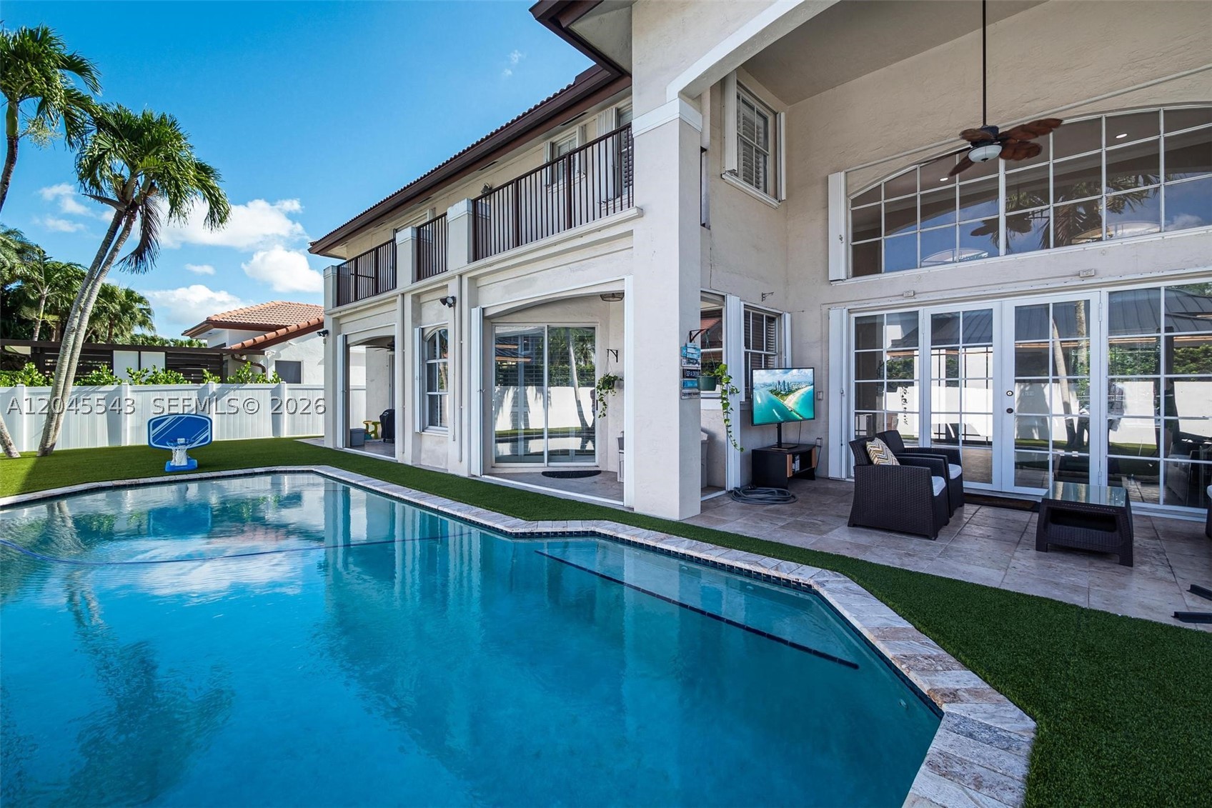 15941 NW 83rd Ave, Miami Lakes FL 33016