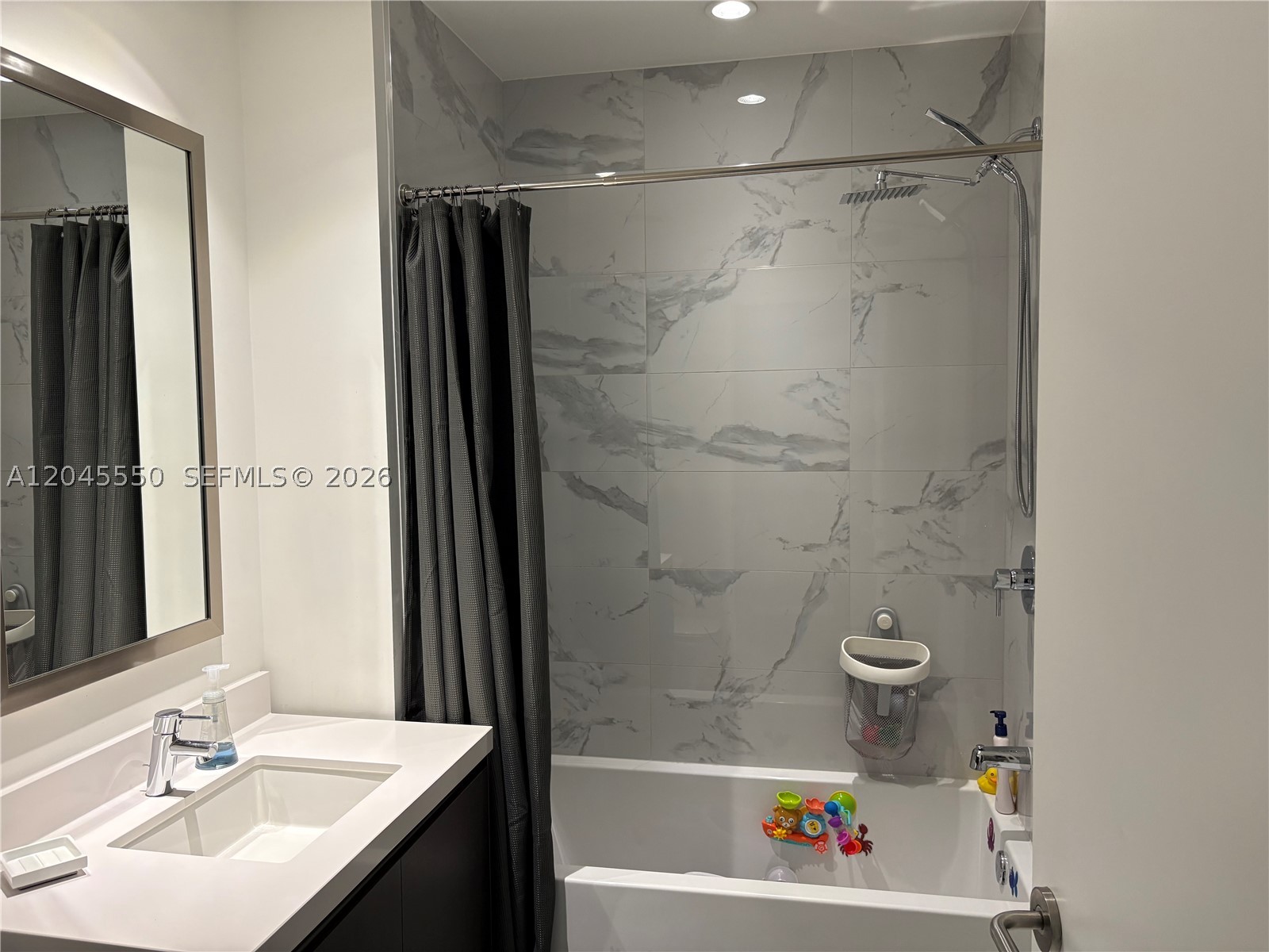 851 NE 1st Ave #3706, Miami FL 33132