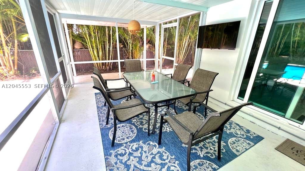 262 Bombay Ave, Lauderdale By The Sea FL 33308