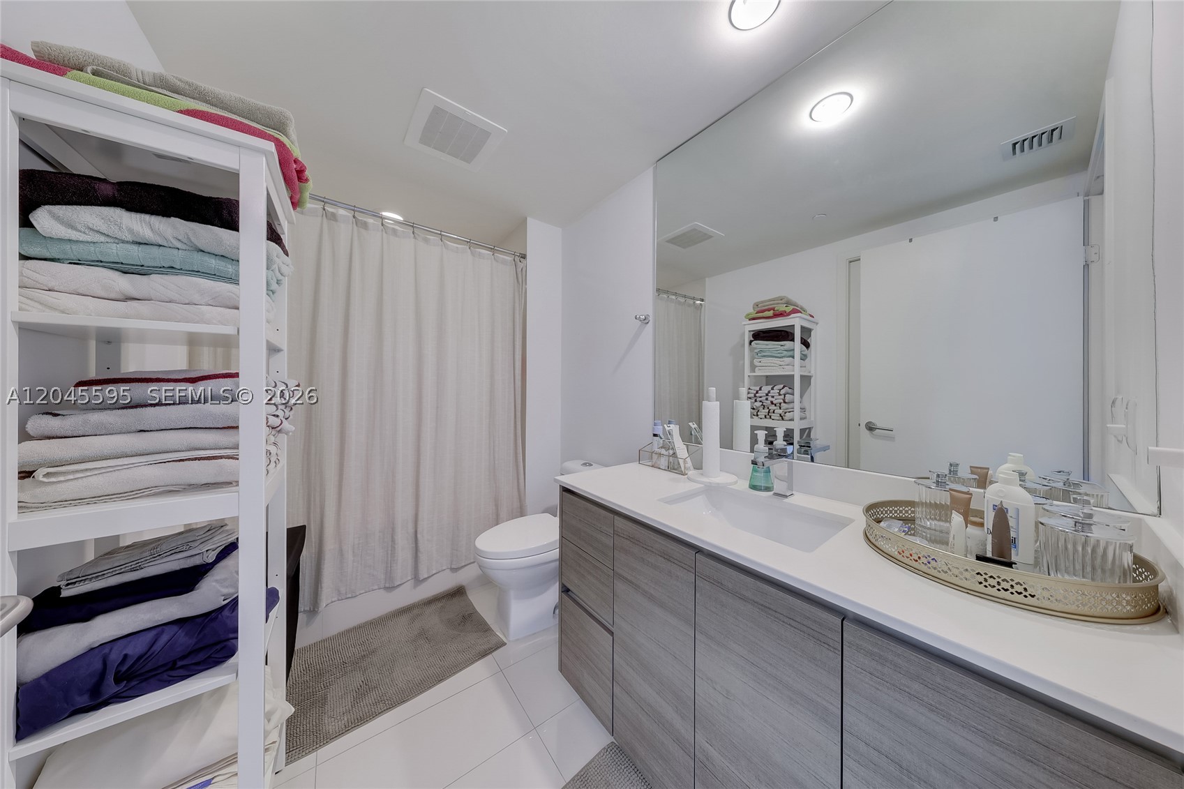 1100 S Miami Ave #2504, Miami FL 33130