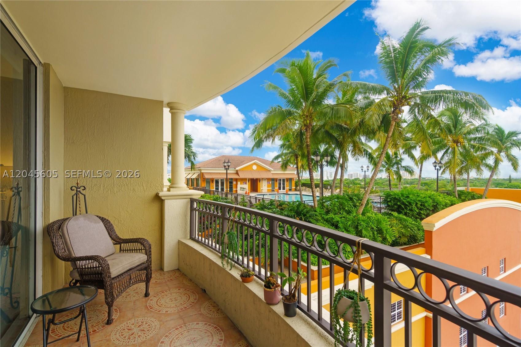 3232 SW 22nd Ter #804, Miami FL 33145