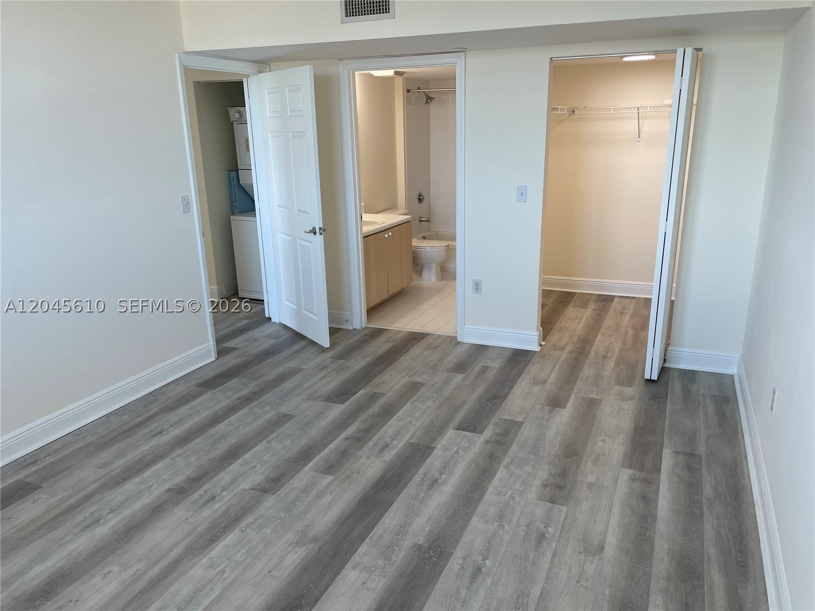 3000 Coral Way #1402, Miami FL 33145