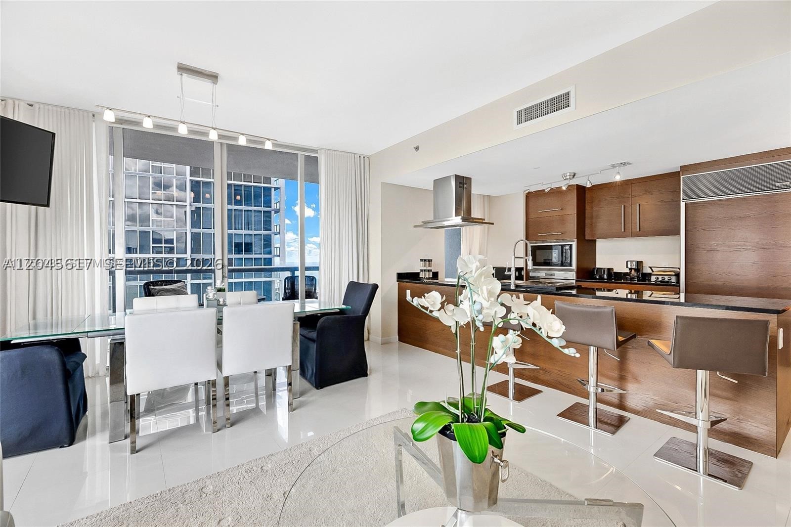 485 Brickell Ave #3602, Miami FL 33131
