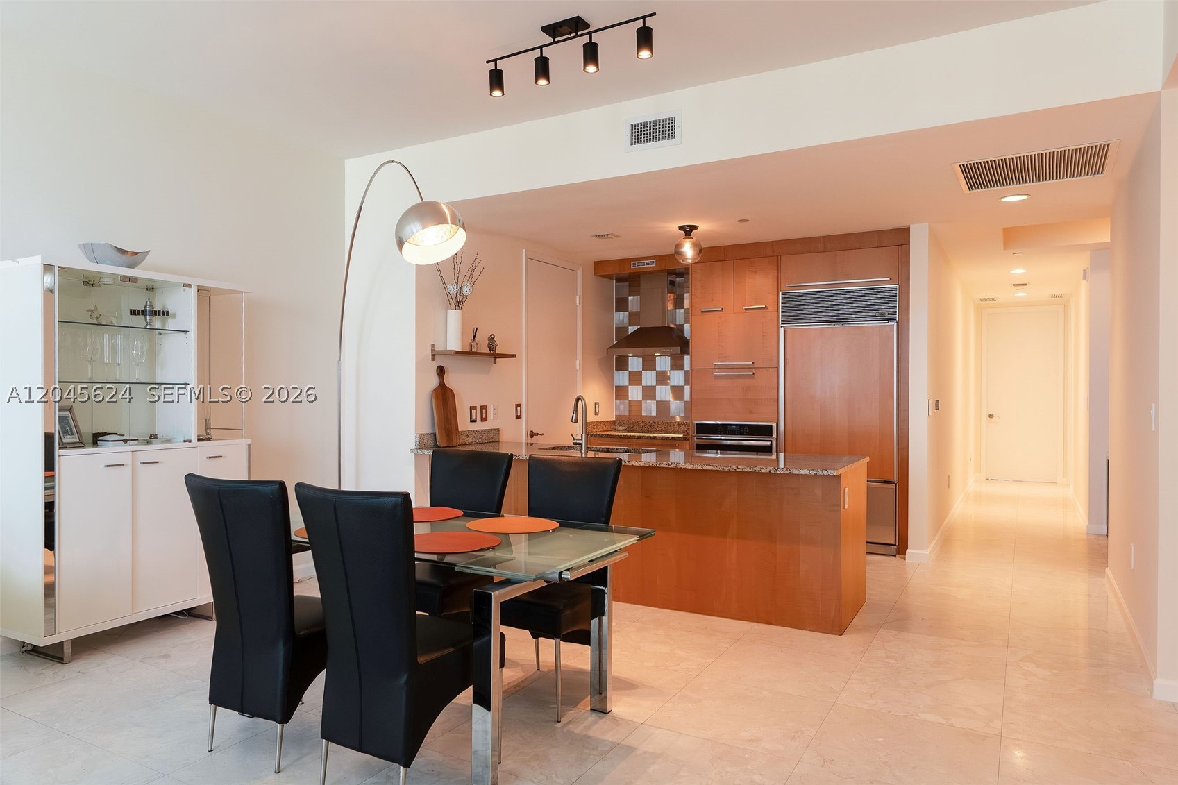 15901 Collins Ave #2502, Sunny Isles Beach FL 33160