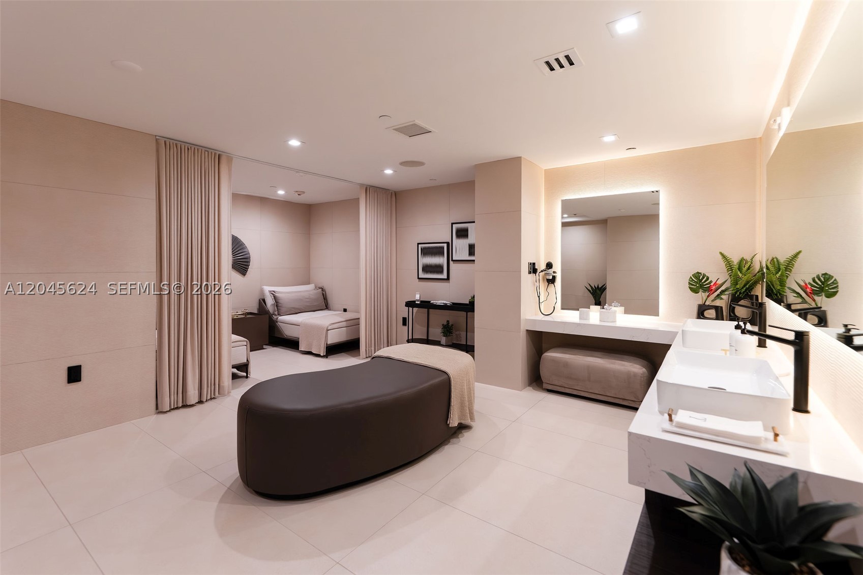 15901 Collins Ave #2502, Sunny Isles Beach FL 33160