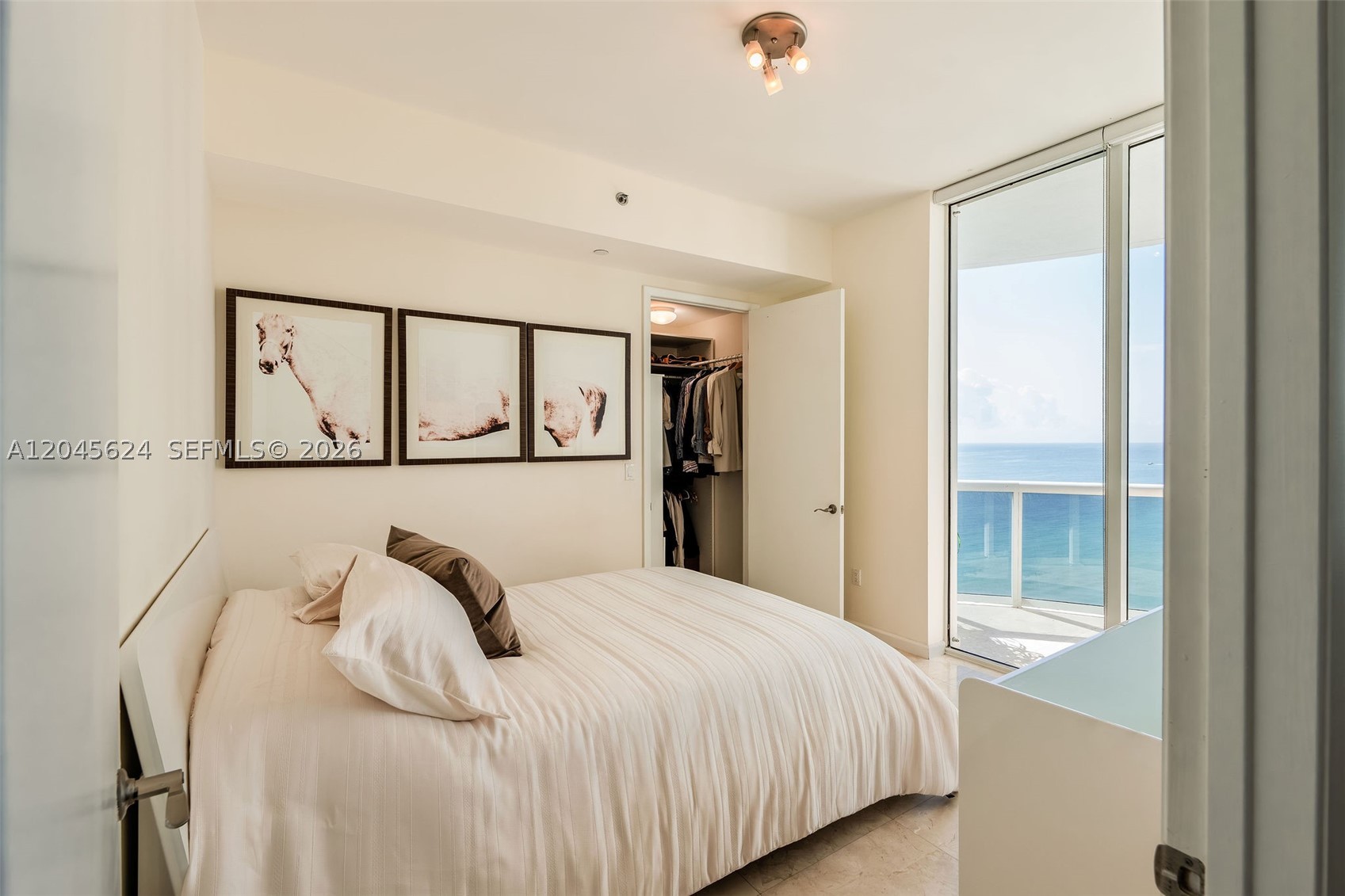 15901 Collins Ave #2502, Sunny Isles Beach FL 33160