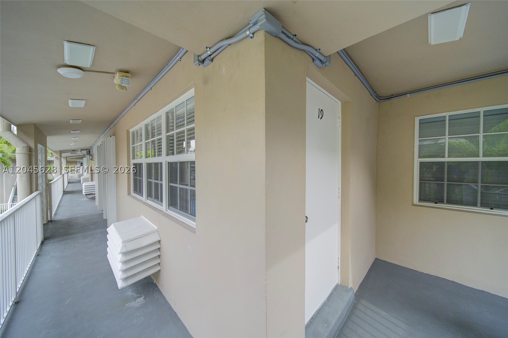 6565 Santona St #B19, Coral Gables FL 33146