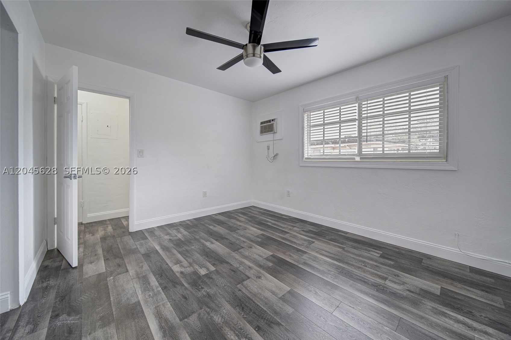 6565 Santona St #B19, Coral Gables FL 33146