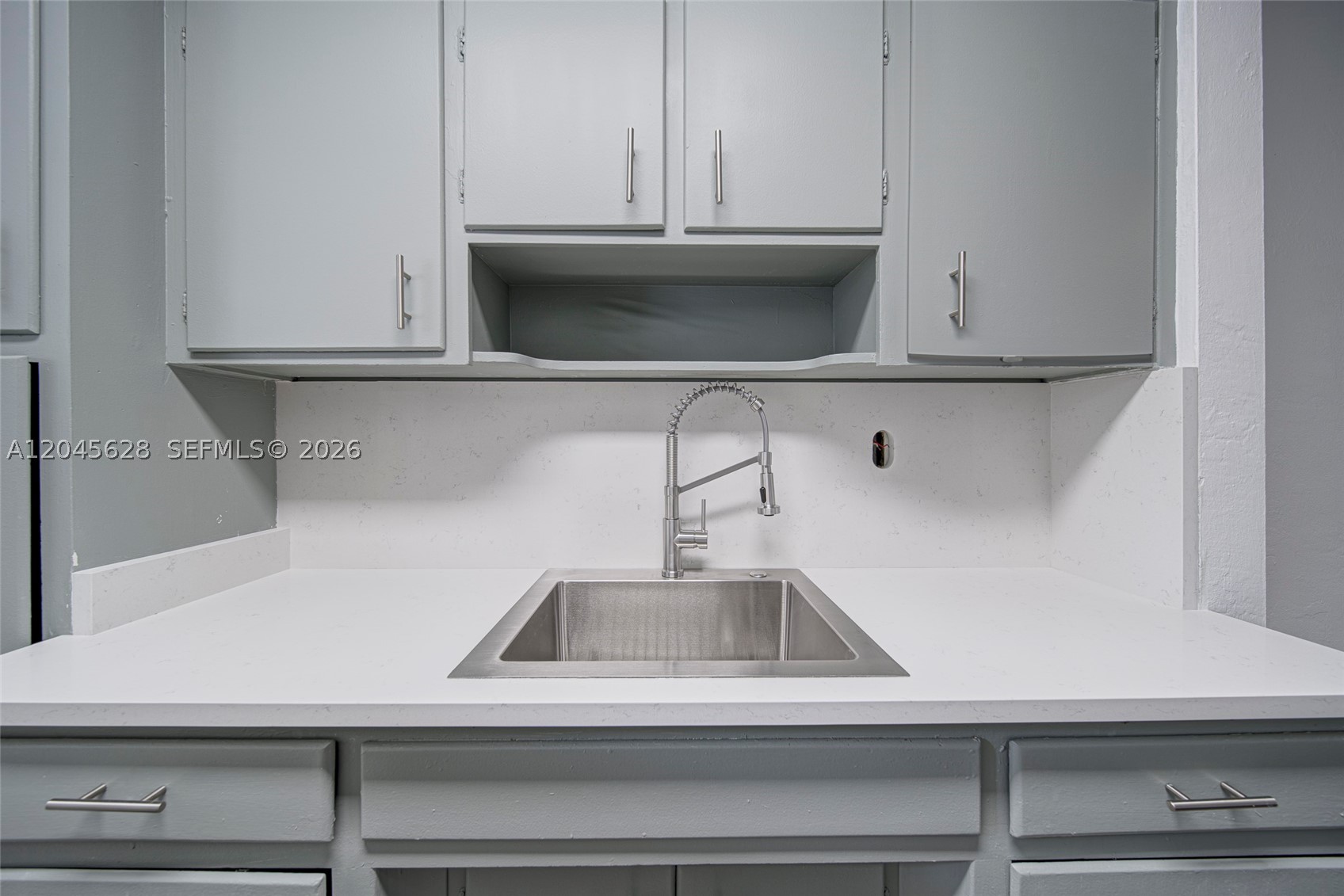 6565 Santona St #B19, Coral Gables FL 33146