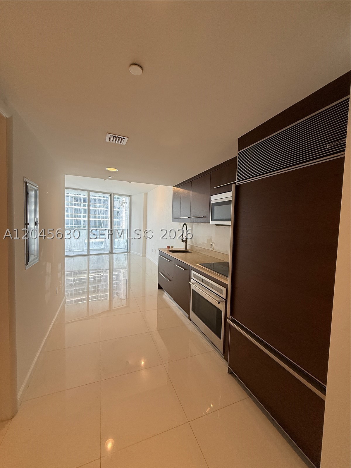 495 Brickell Ave #3106, Miami FL 33131