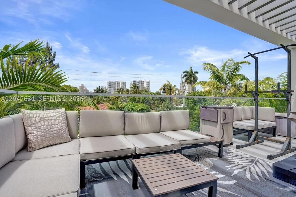 18985 Atlantic Blvd #0, Sunny Isles Beach FL 33160