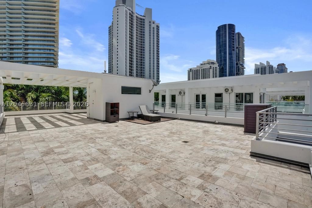 18985 Atlantic Blvd #0, Sunny Isles Beach FL 33160