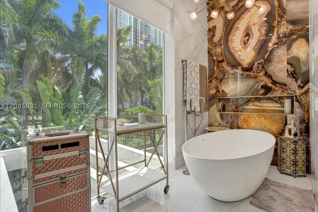18985 Atlantic Blvd #0, Sunny Isles Beach FL 33160