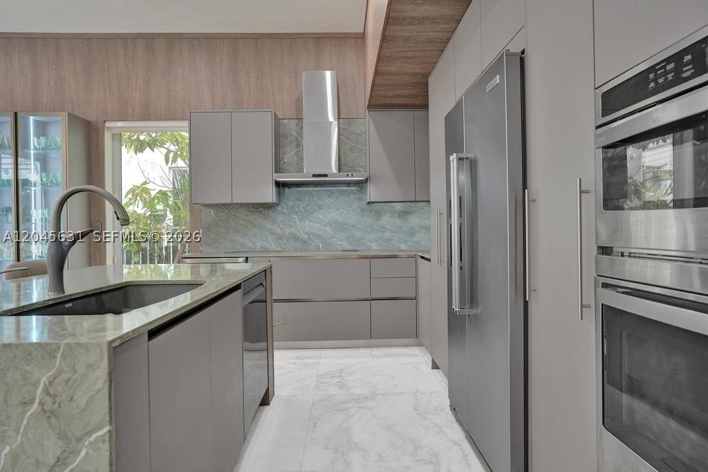 18985 Atlantic Blvd #0, Sunny Isles Beach FL 33160