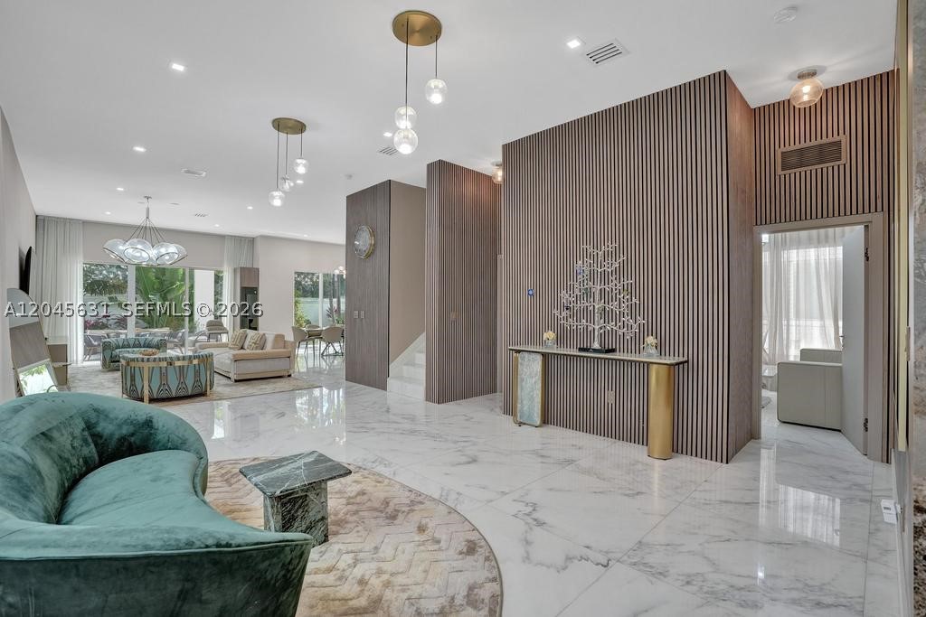 18985 Atlantic Blvd #0, Sunny Isles Beach FL 33160