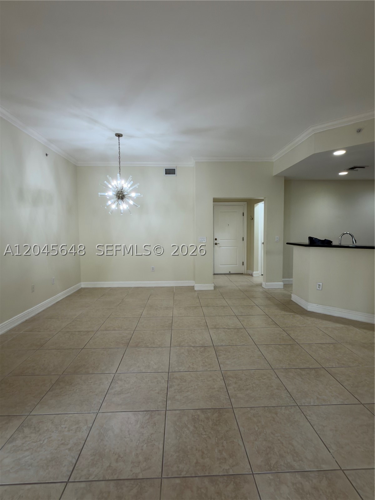 16100 Emerald Estates Dr #281, Weston FL 33331