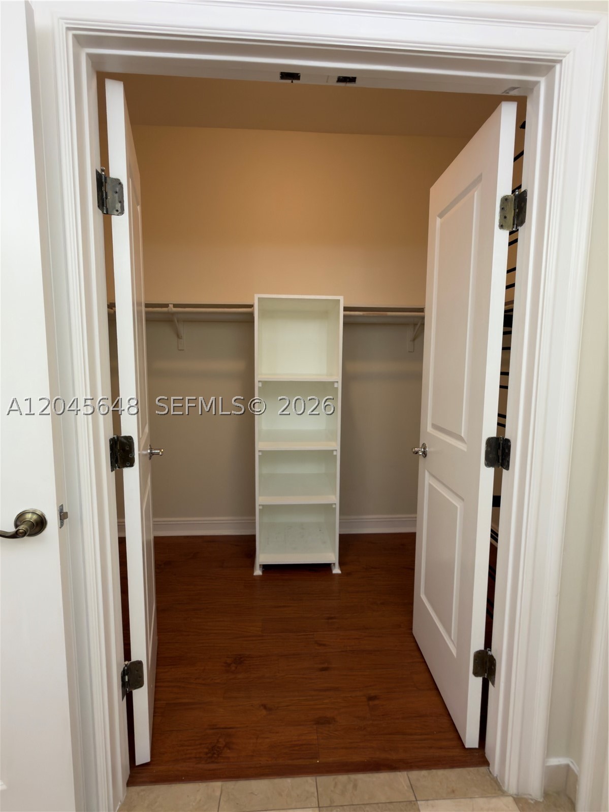 16100 Emerald Estates Dr #281, Weston FL 33331