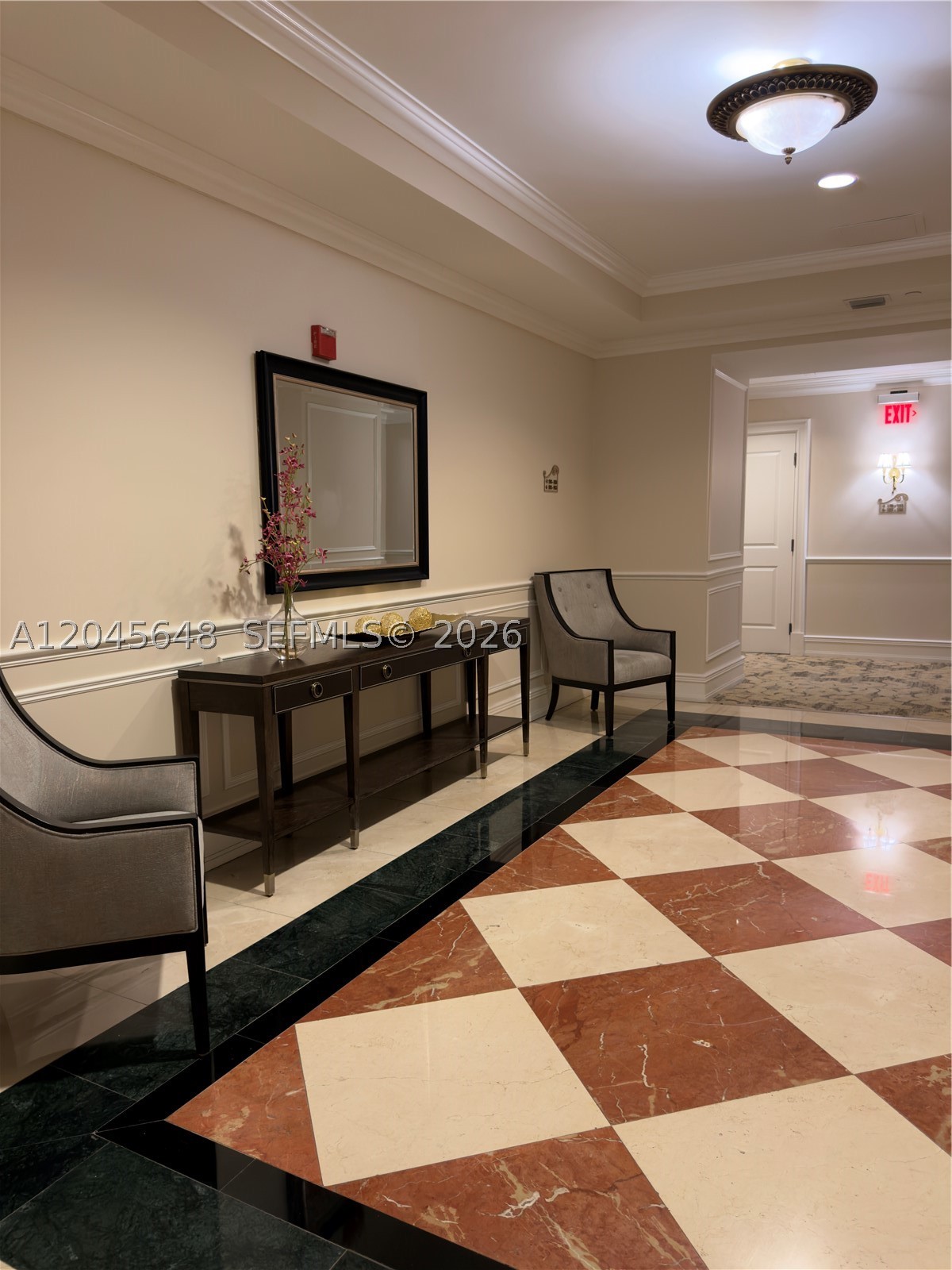 16100 Emerald Estates Dr #281, Weston FL 33331