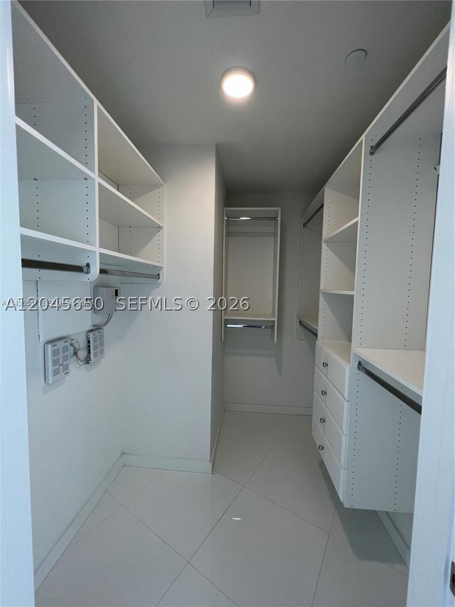 851 NE 1st Ave #2702, Miami FL 33132