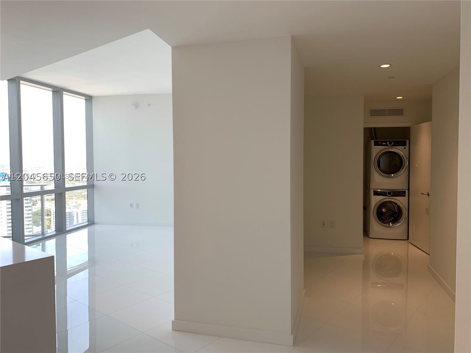 851 NE 1st Ave #2702, Miami FL 33132