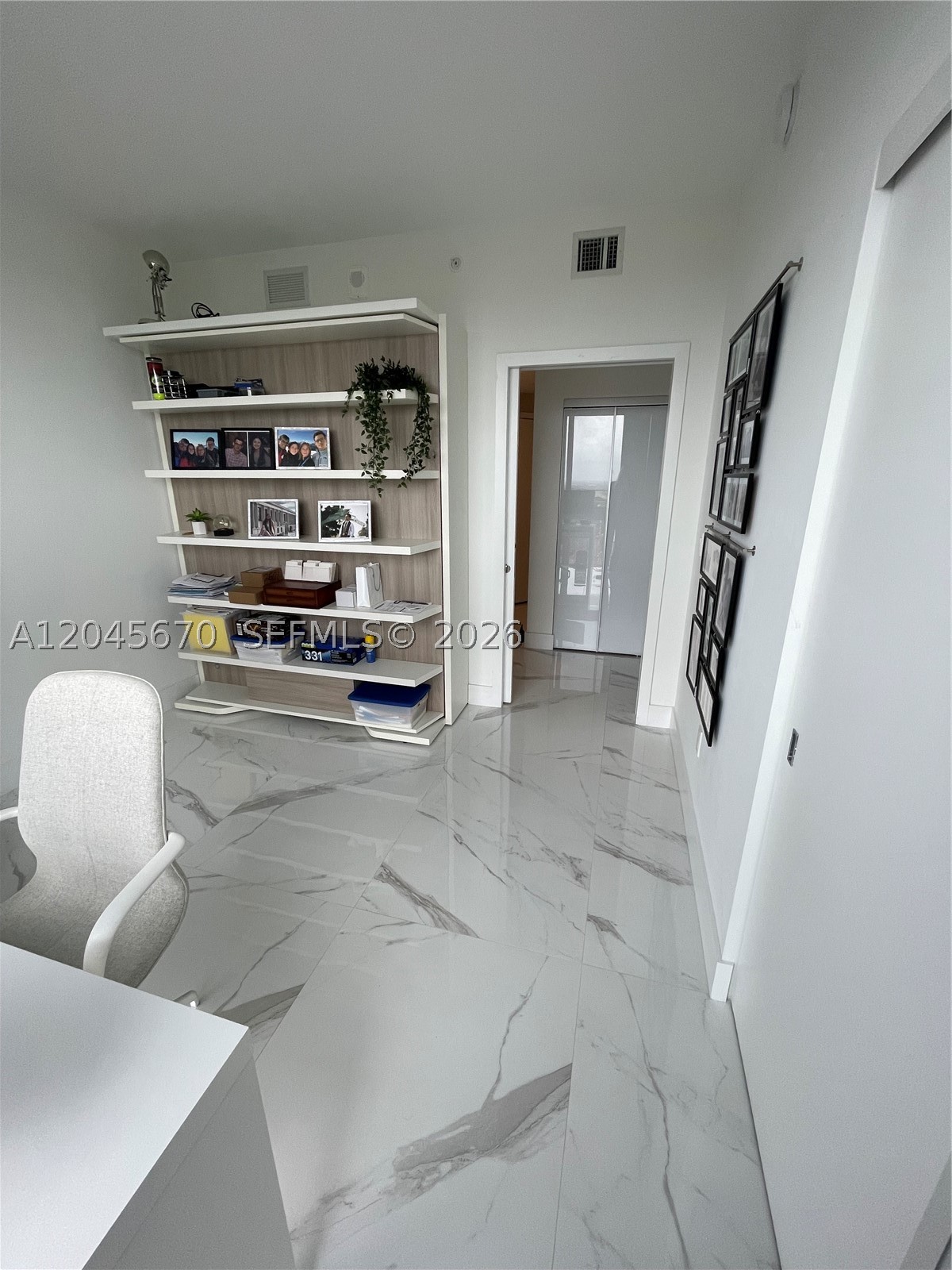16385 Biscayne Blvd #2601, North Miami Beach FL 33160