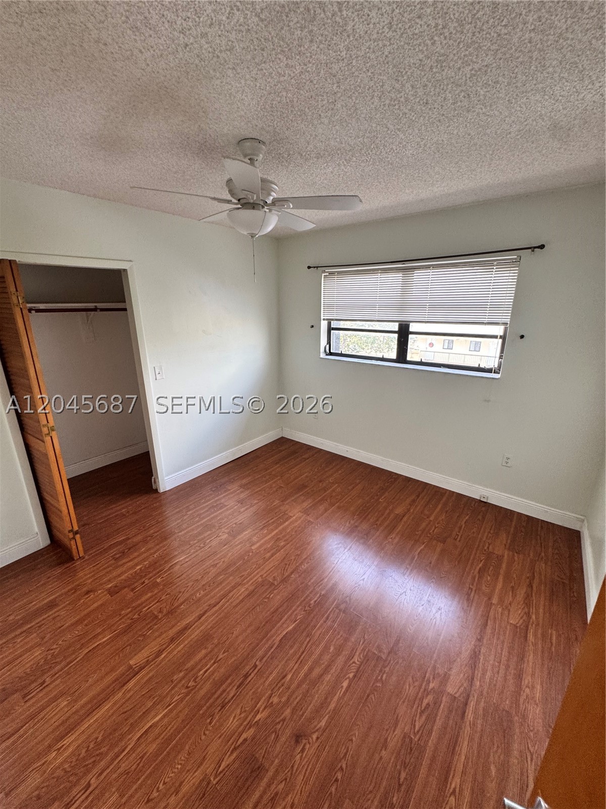 421 Swallow Dr #10, Miami Springs FL 33166