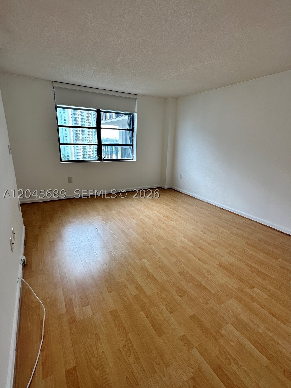 2333 Brickell Ave #1610, Miami FL 33129