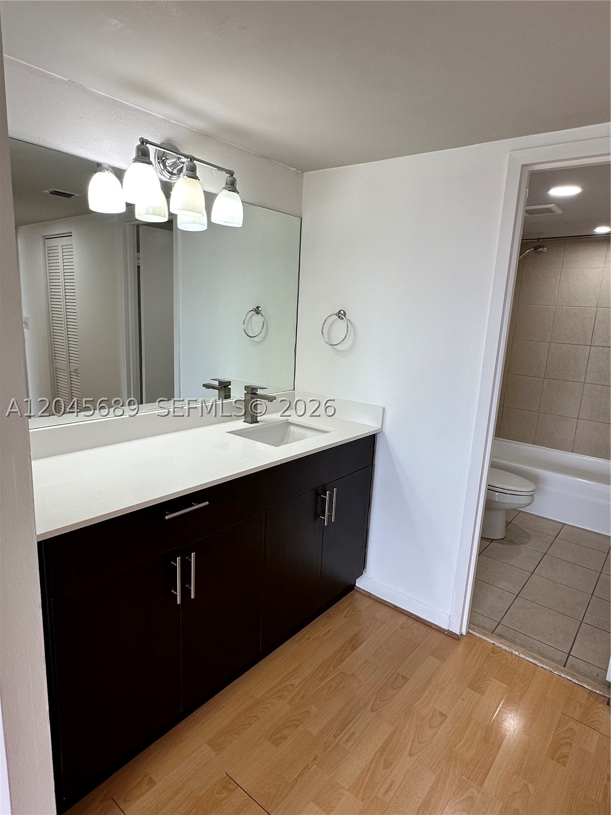 2333 Brickell Ave #1610, Miami FL 33129