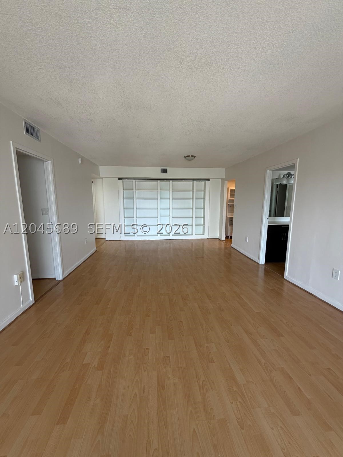 2333 Brickell Ave #1610, Miami FL 33129