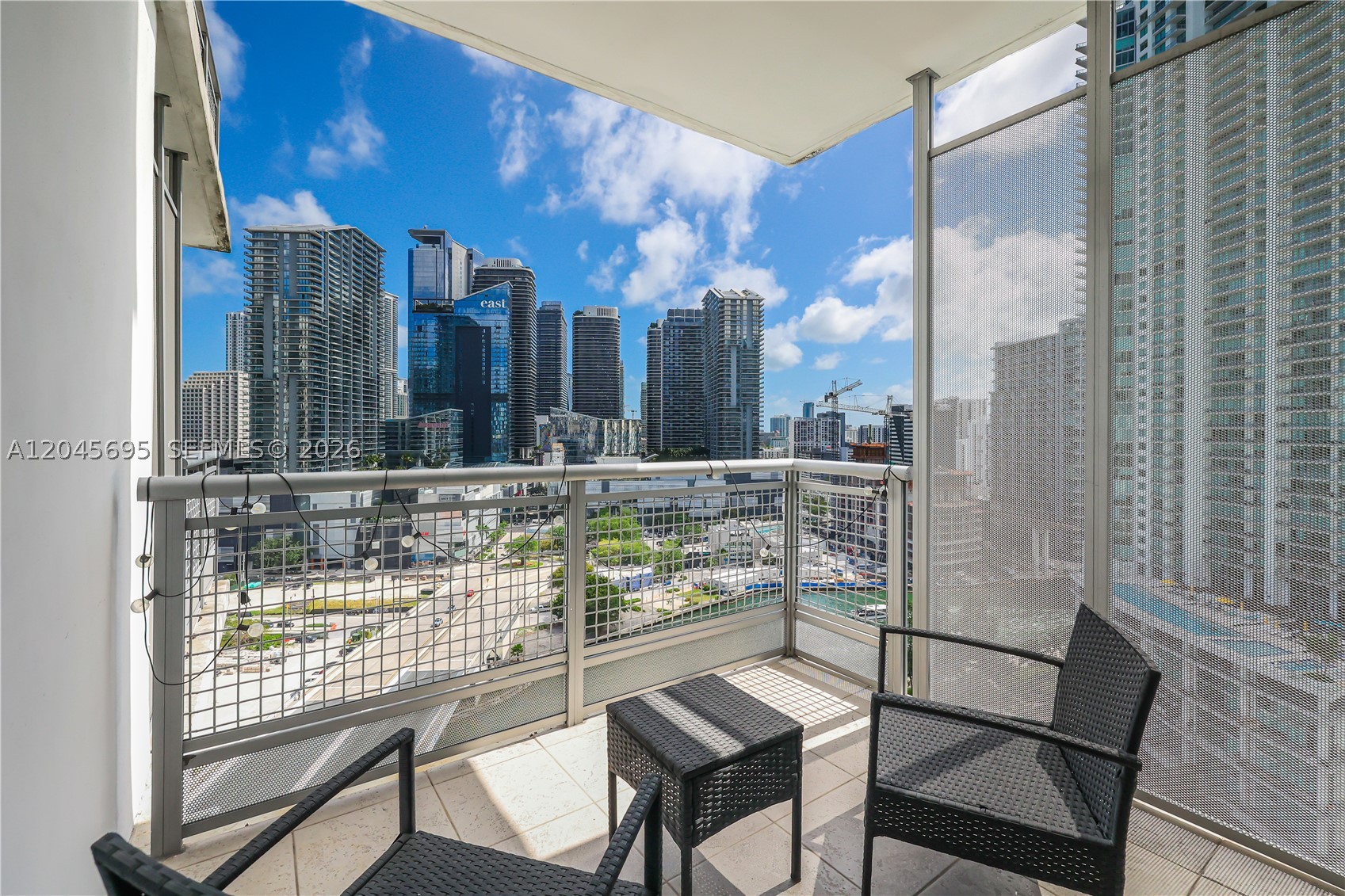 350 S Miami Ave #2104, Miami FL 33130