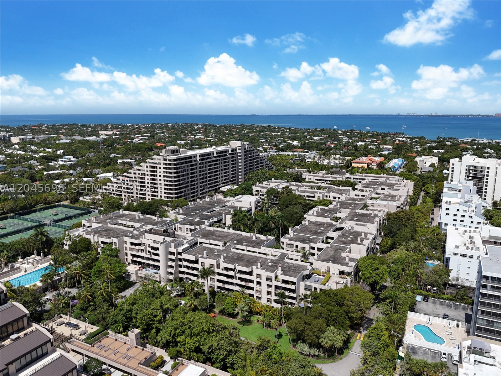 161 Crandon Blvd #326, Key Biscayne FL 33149